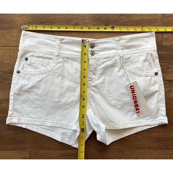 Unionbay Women's Size 13 White Y2K Denim Jean Shorts - NEW - Picture 6 of 13